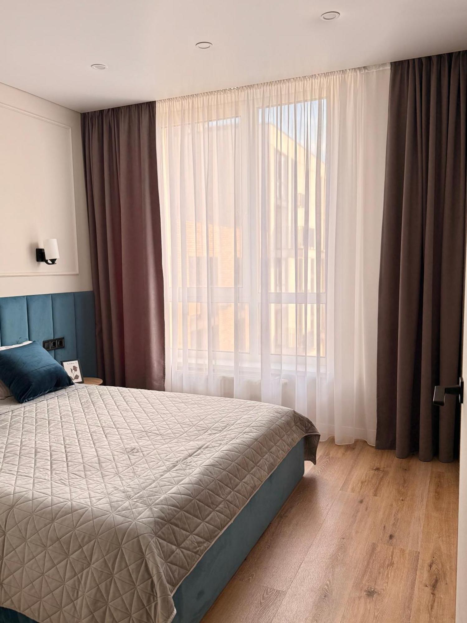 Hotel Найкращий Жк Києва Файна Таун Закрита Територія Kiev Esterno foto