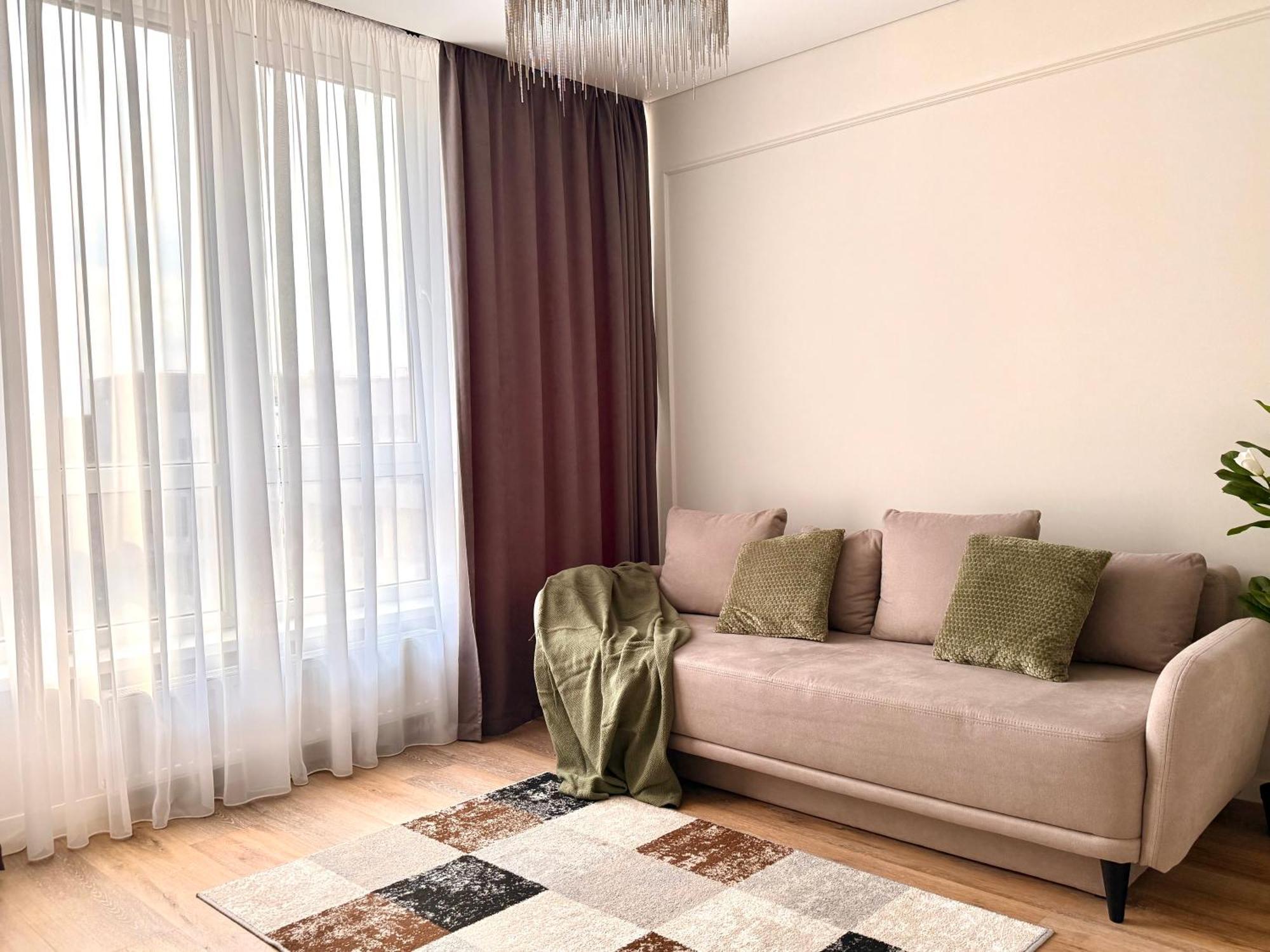 Hotel Найкращий Жк Києва Файна Таун Закрита Територія Kiev Esterno foto